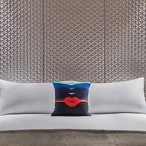 Spectacular Guest Room 1 King Partial Mountain View